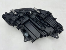 Laden Sie das Bild in den Galerie-Viewer, Frontscheinwerfer BMW 2 Active Tourer U06 5A42247 Full LED Links Headlight SCH7879264732qd