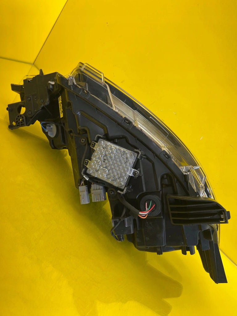 Frontscheinwerfer Mitsubishi Outlander III 8301D3-31 LED Links Headlight