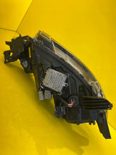 Load image into Gallery viewer, Frontscheinwerfer Mitsubishi Outlander III 8301D3-31 LED Links Headlight