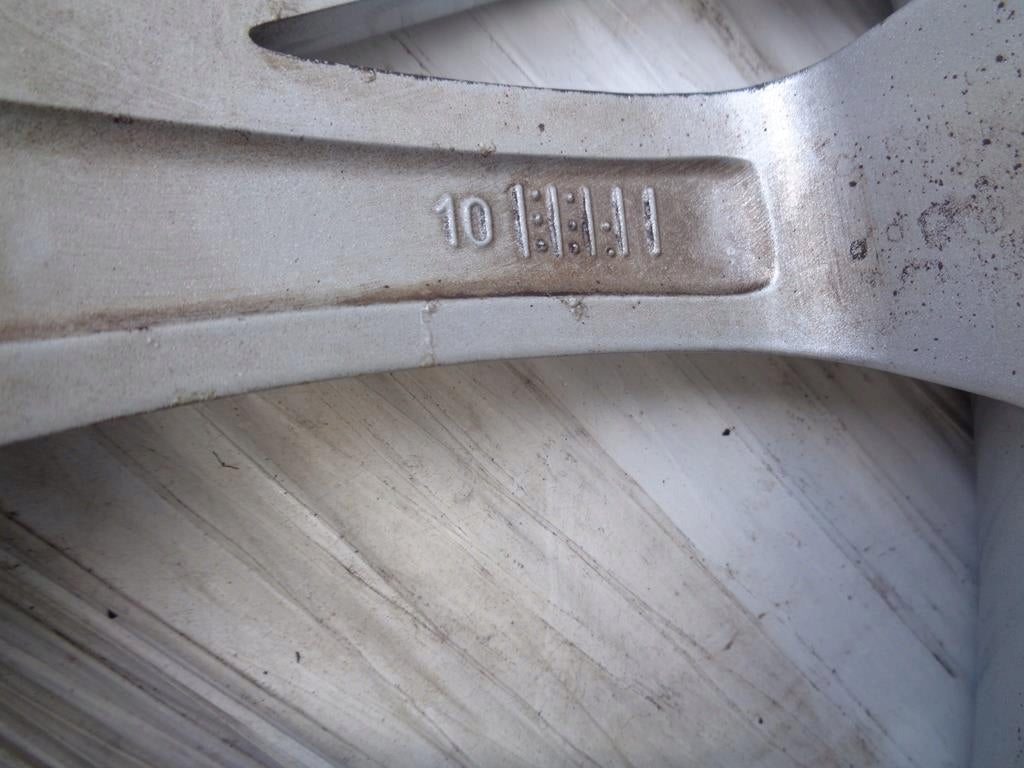 1x Alufelge 18 Zoll 8.5" 5x120 40ET Silber 6785251 BMW F10 E89 Rim Wheel FEL2094108097zz