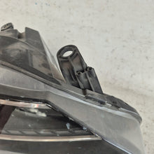 Load image into Gallery viewer, Frontscheinwerfer Seat Ibiza IV 6J1941008L LED Rechts Scheinwerfer Headlight SCH4470784376hk