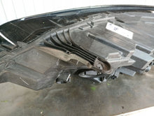 Laden Sie das Bild in den Galerie-Viewer, Frontscheinwerfer Opel Astra K 39055746 Rechts Scheinwerfer Headlight SCH2159648640eh