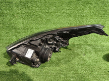 Laden Sie das Bild in den Galerie-Viewer, Frontscheinwerfer Renault Trafic III 95527870 Rechts Scheinwerfer Headlight SCH4799715959gf