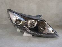 Laden Sie das Bild in den Galerie-Viewer, Frontscheinwerfer Kia Sportage Xenon Ein Stück (Rechts oder Links) Headlight SCH6071207364zk