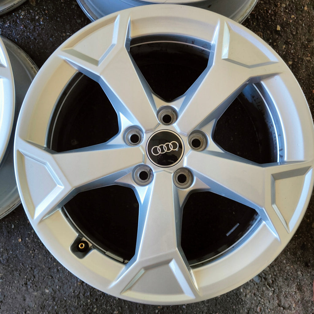 4x Alufelge 17 Zoll 6.5" 5x112 38ET Glanz Schwarz 83A601025 Audi Rim Wheel FEL2341509248nf