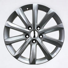 Load image into Gallery viewer, 1x Alufelge 17 Zoll 6.5&quot; 5x112 41ET Glanz Silber 3G0601025C Vw Rim Wheel