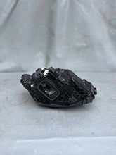 Laden Sie das Bild in den Galerie-Viewer, Frontscheinwerfer Mercedes-Benz W247 A2479066107 Links Scheinwerfer Headlight SCH8654783682zp