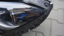 Laden Sie das Bild in den Galerie-Viewer, Frontscheinwerfer Mercedes-Benz A2069065304 LED Links Scheinwerfer Headlight SCH3401008390po