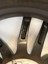 Load image into Gallery viewer, 1x Alufelge 18 Zoll 8.0" 5x112 30ET 8093405 BMW 5 G31 G30 Rim Wheel FEL2978345042qu