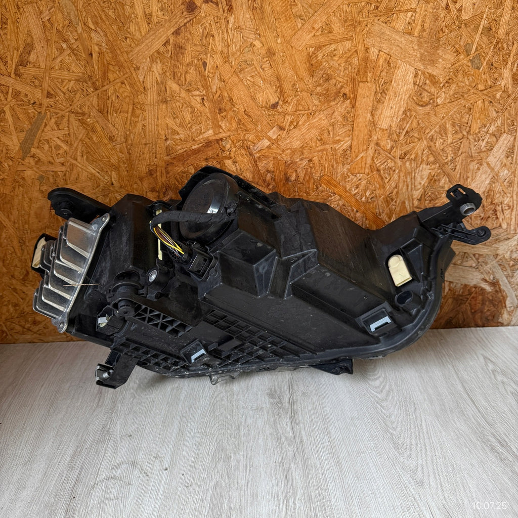 Frontscheinwerfer VW T-Roc 2GA941006F 2GA941005F LED Ein Satz Headlight