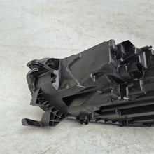 Laden Sie das Bild in den Galerie-Viewer, Frontscheinwerfer Skoda Octavia IV 5E4941016A Rechts Scheinwerfer Headlight SCH5238543401il