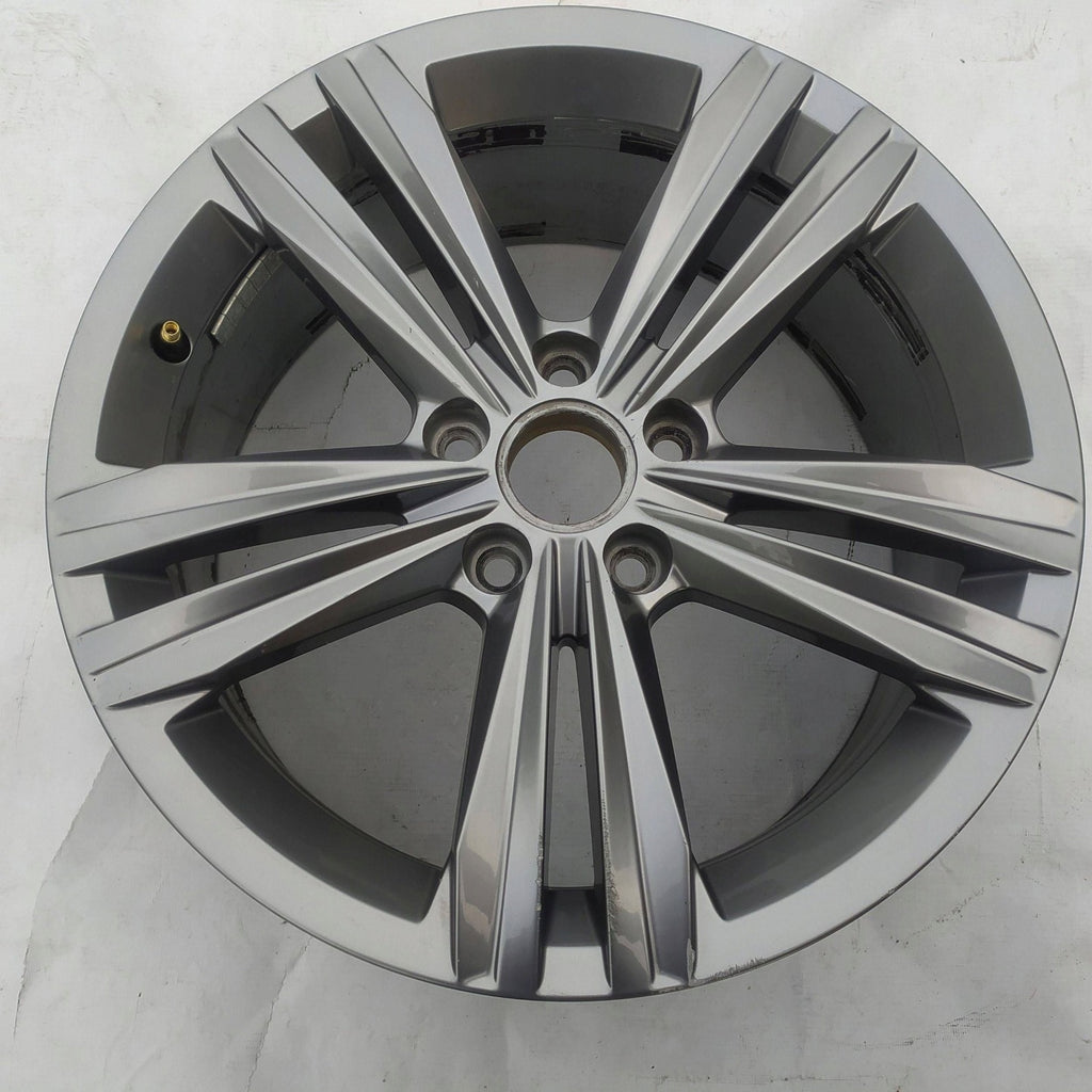 1x Alufelge 17 Zoll 7.0" 5x112 40ET Glanz Silber 3G0601025BF VW Passat B8 FEL9123915929au