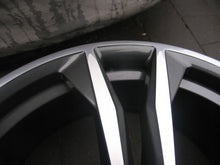 Laden Sie das Bild in den Galerie-Viewer, 1x Alufelge 19 Zoll 8.0" 5x112 47ET Glanz Graphit 8008616 BMW Rim Wheel FEL5146663966sh