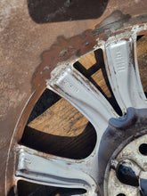 Laden Sie das Bild in den Galerie-Viewer, 1x Alufelge 18 Zoll 7.5&quot; 5x108 49ET 9671401880 Peugeot Rim Wheel