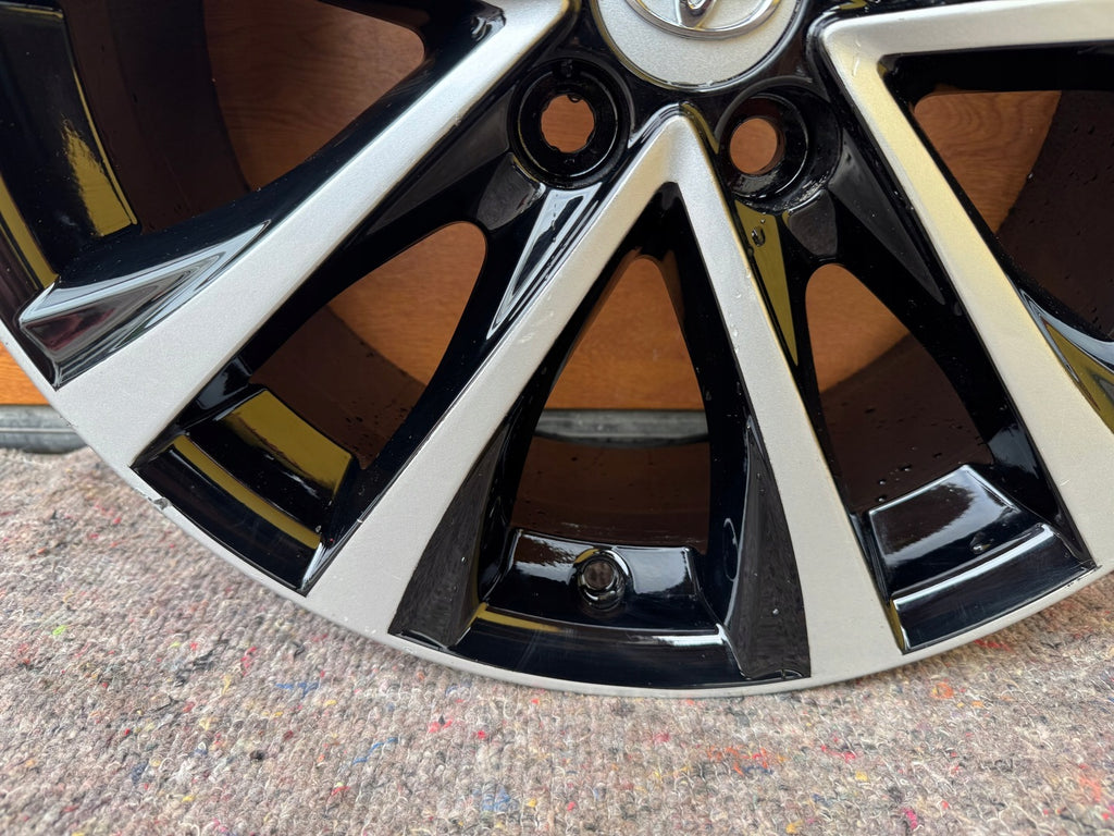 1x Alufelge 18 Zoll 7.5" 5x114.3 45ET Toyota Rim Wheel