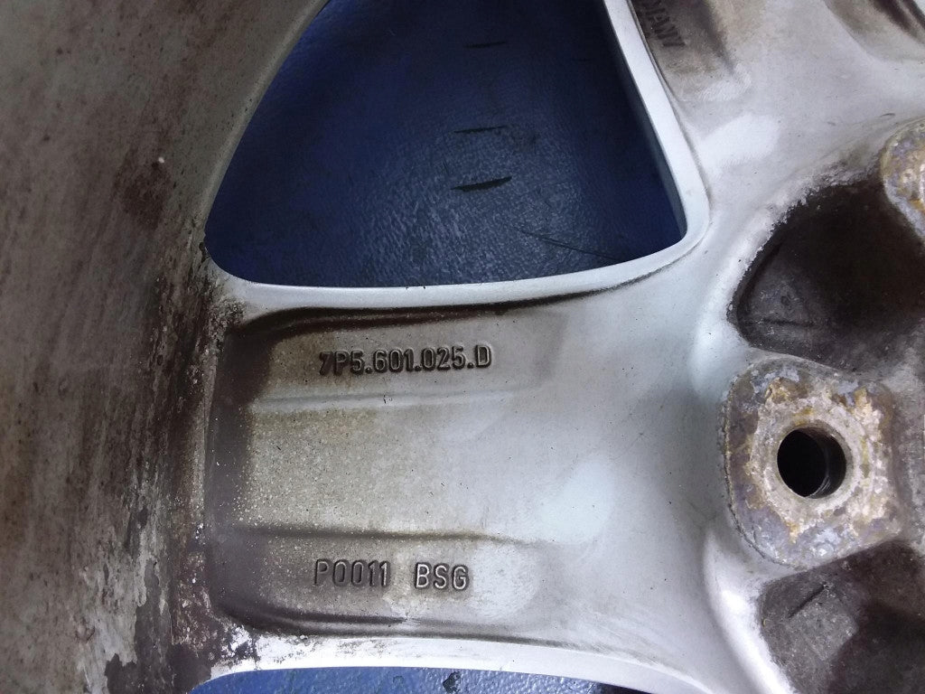 1x Alufelge 18 Zoll 8.0" 5x130 53ET Glanz Silber 7P5601025D Porsche Cayenne FEL5958206689wh