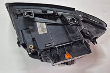 Laden Sie das Bild in den Galerie-Viewer, Frontscheinwerfer Audi A4 89309500 Xenon Rechts Scheinwerfer Headlight