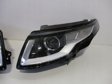Laden Sie das Bild in den Galerie-Viewer, Frontscheinwerfer Rover GJ32-13W029-BD GJ32-13W030-BD Rechts oder Links SCH1734510285cb