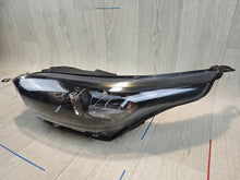 Laden Sie das Bild in den Galerie-Viewer, Frontscheinwerfer Kia Ceed J792121030 A60120210827 LED Links Headlight