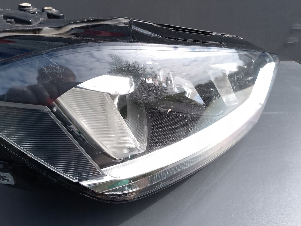 Frontscheinwerfer VW Golf Sportsvan 517941034B Xenon Rechts Headlight SCH7040773453lg