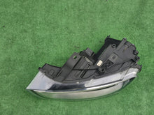 Laden Sie das Bild in den Galerie-Viewer, Frontscheinwerfer Audi Q3 8U0941003H Links Scheinwerfer Headlight SCH8025486210uc