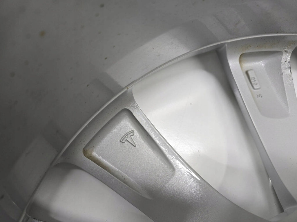 1x Alufelge 19 Zoll 8.5" 5x120 35ET 102724100A Tesla Model X Rim Wheel FEL8600385983br