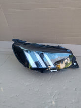 Laden Sie das Bild in den Galerie-Viewer, Frontscheinwerfer Peugeot 2008 208 II 9841641980 Full LED Rechts Headlight