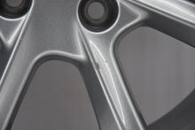 Load image into Gallery viewer, 1x Alufelge 17 Zoll 7.0" 4x108 47ET Glanz Silber H1BC-1007-C1 Ford Fiesta FEL3828185144zu