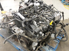 Laden Sie das Bild in den Galerie-Viewer, Motor Audi Q3 DFUA 2.0 TDI 184PS 135kW 43TKm 2016 Diesel Engine Unkomplett