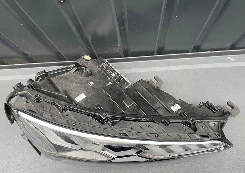 Frontscheinwerfer Audi E-Tron Gt 4J3941036 Full LED Rechts Headlight SCH2475198728mz
