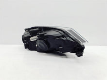 Laden Sie das Bild in den Galerie-Viewer, Frontscheinwerfer Skoda Fabia III Links Scheinwerfer Headlight SCH4025781417ok