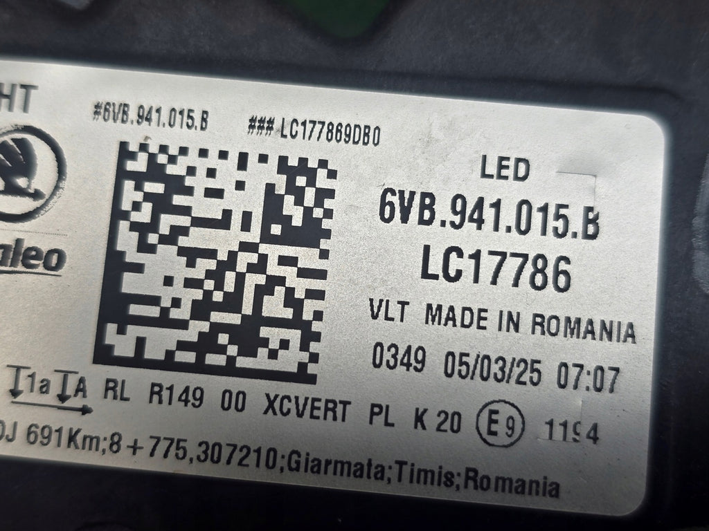 Frontscheinwerfer Skoda Fabia I 6VB941015B LED Links Scheinwerfer Headlight SCH2271040438aq