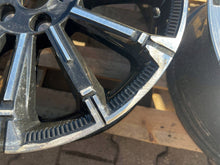 Load image into Gallery viewer, 1x Alufelge 18 Zoll 403002502R Renault E-Tech Rim Wheel FEL3770974525ww
