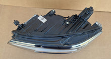 Load image into Gallery viewer, Frontscheinwerfer VW Passat B8 3G1941081P LED Links Scheinwerfer Headlight SCH3343178290ni