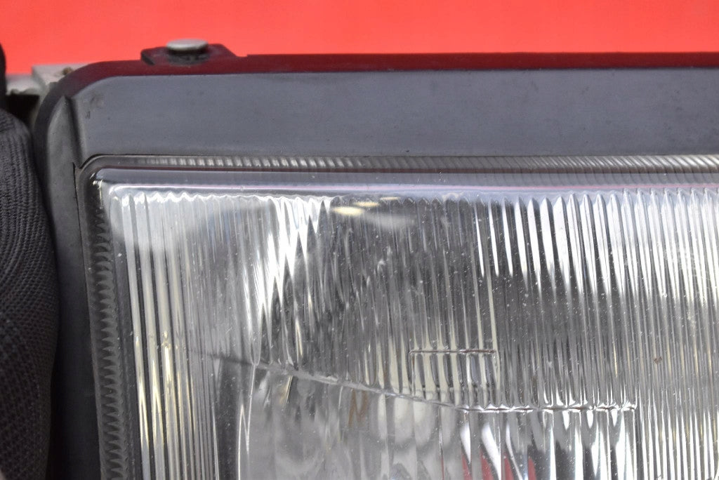 Frontscheinwerfer Opel Frontera B 1305235379 Rechts Scheinwerfer Headlight SCH2104742097vb