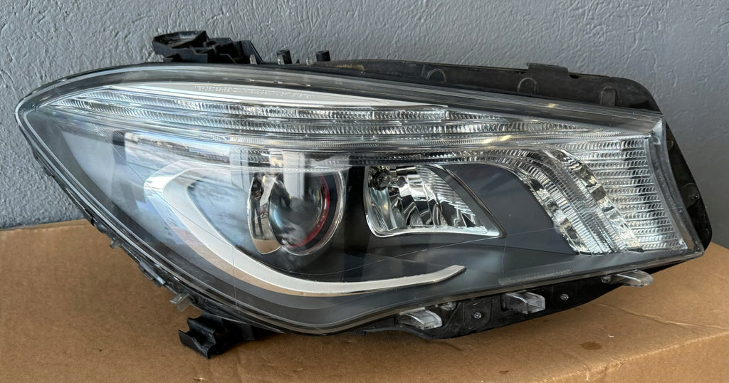 Frontscheinwerfer Mercedes-Benz Cla Amg A1179067000 Rechts Headlight