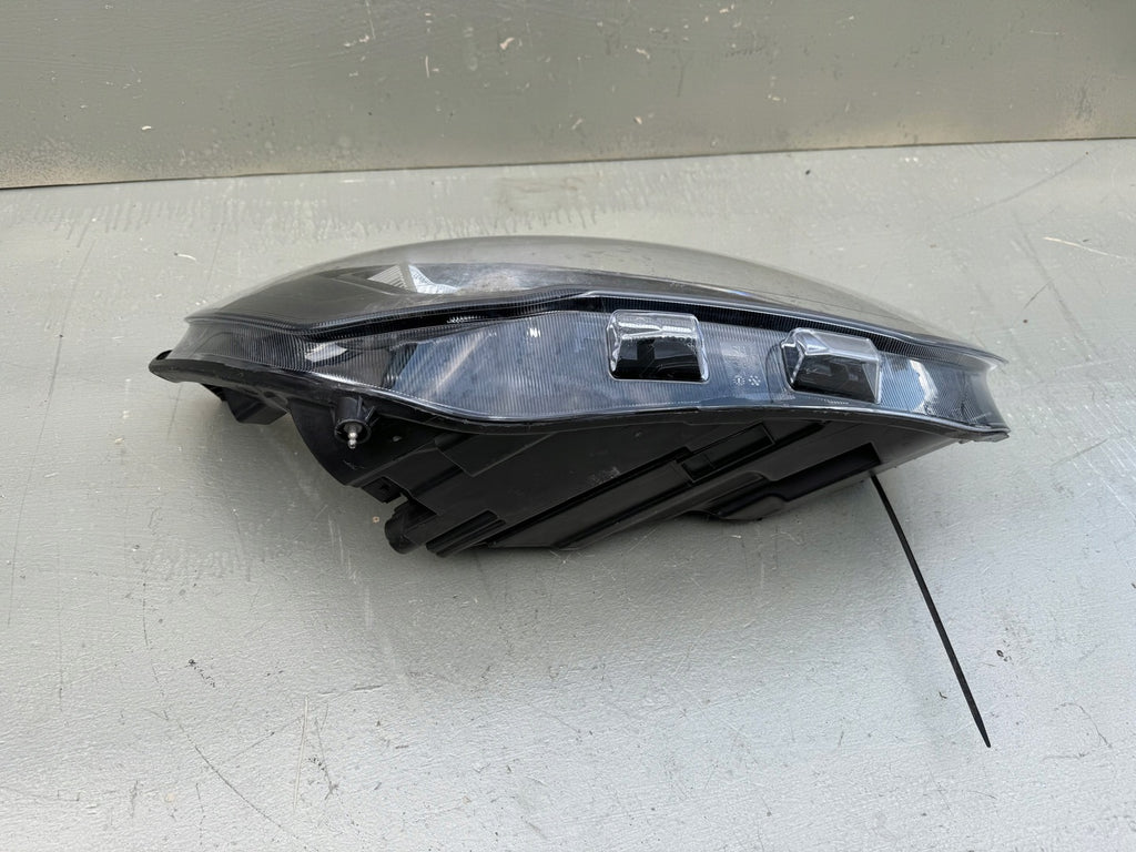 Frontscheinwerfer Ford Focus MX7B-13E14 Rechts Scheinwerfer Headlight