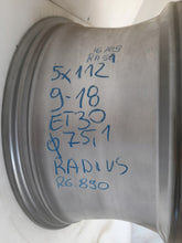 Laden Sie das Bild in den Galerie-Viewer, 1x Alufelge 18 Zoll 9.0" 5x112 30ET Rim Wheel FEL3806095699bw