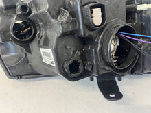 Laden Sie das Bild in den Galerie-Viewer, Frontscheinwerfer Dacia Sandero 90146513 Links Scheinwerfer Headlight