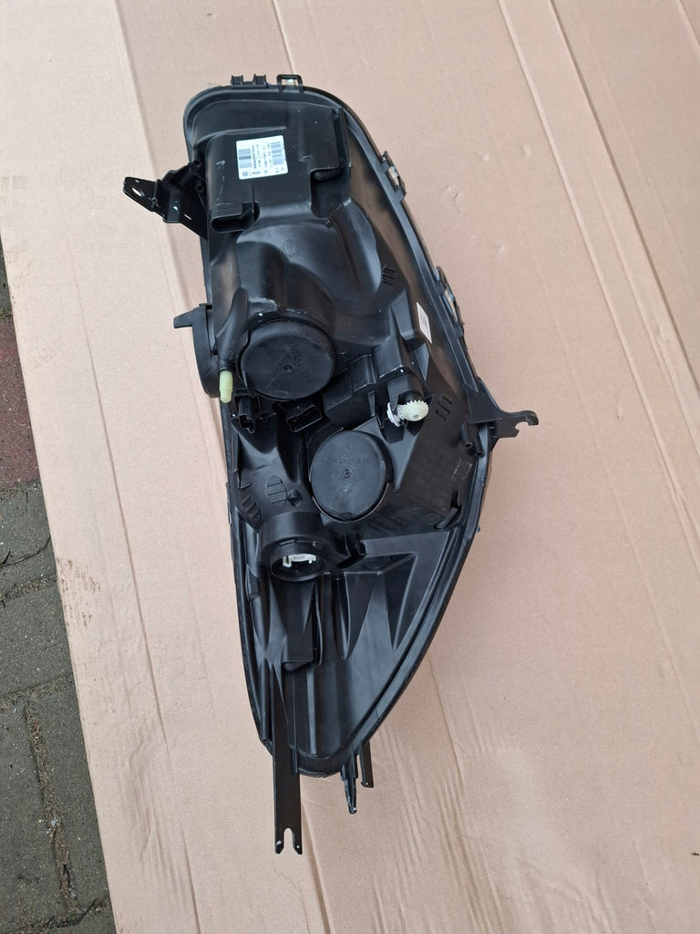 Frontscheinwerfer Renault Clio IV Links Scheinwerfer Headlight SCH4720966673vp