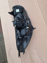 Laden Sie das Bild in den Galerie-Viewer, Frontscheinwerfer Renault Clio IV Links Scheinwerfer Headlight SCH4720966673vp