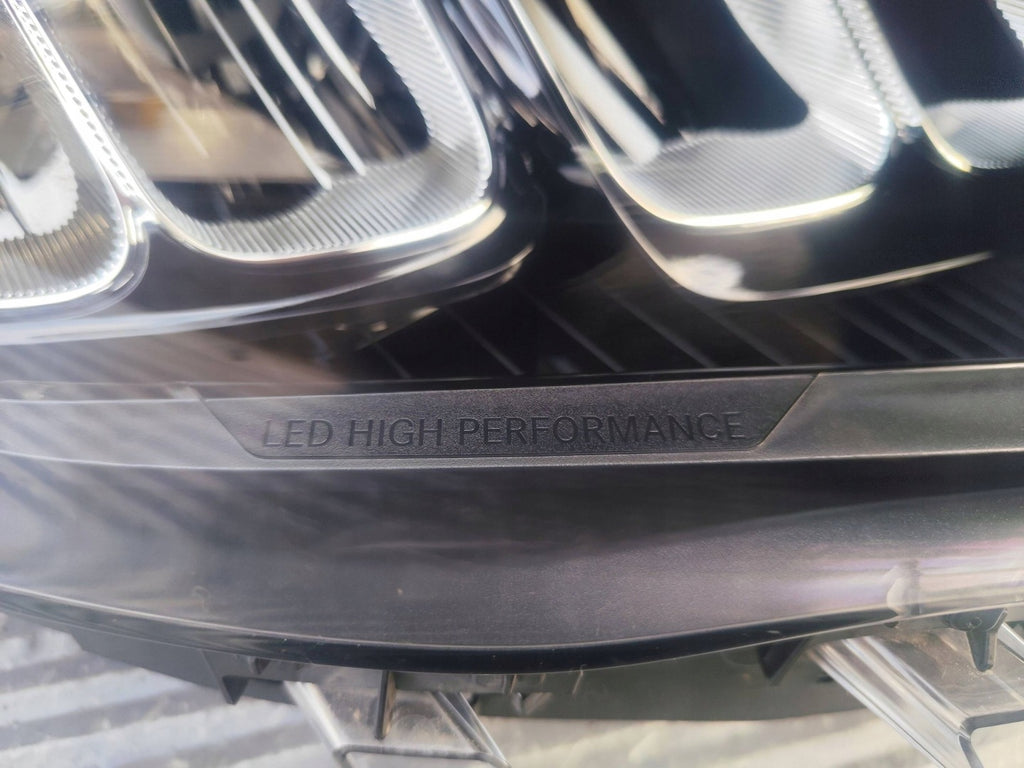 Frontscheinwerfer Mercedes-Benz Gla A2479066207 LED Rechts Headlight SCH2764027419cx
