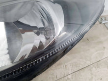 Laden Sie das Bild in den Galerie-Viewer, Frontscheinwerfer Ford Fiesta I 2126888 Ein Stück (Rechts oder Links) Headlight SCH4939840990um