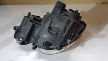 Laden Sie das Bild in den Galerie-Viewer, Frontscheinwerfer Mercedes-Benz W211 Rechts Scheinwerfer Headlight SCH2622288915zn