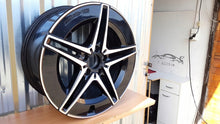 Laden Sie das Bild in den Galerie-Viewer, 1x Alufelge 19 Zoll 8.0" 5x112 50ET Glanz Schwarz A2064011800 Mercedes-Benz W206 FEL4702027012mp