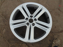 Load image into Gallery viewer, 1x Alufelge 17 Zoll 7.0&quot; 5x100 46ET Matt Silber 6R0601025AA VW Polo Rim Wheel