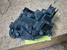 Laden Sie das Bild in den Galerie-Viewer, Frontscheinwerfer Fiat Doblo 9816825480 Rechts Scheinwerfer Headlight SCH6026879854cf