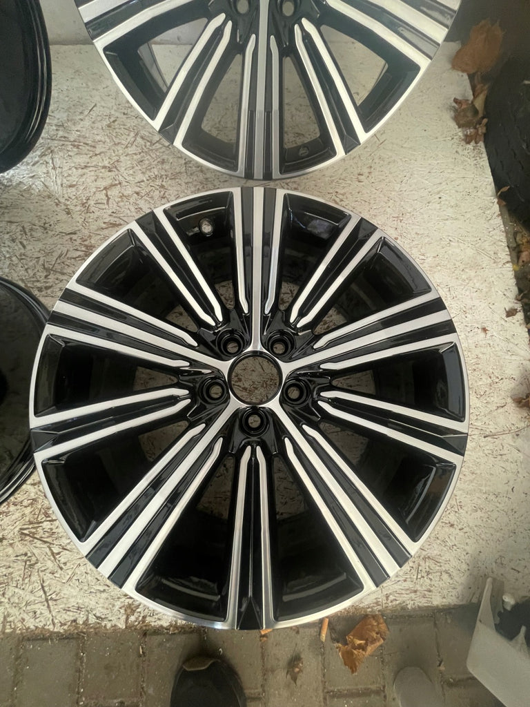 4x Alufelge 18 Zoll 8.0" 5x108 42ET Glanz Schwarz 31471312 Volvo V60 S60 FEL6214095228cl