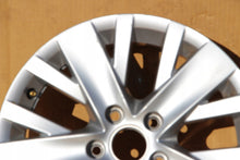 Load image into Gallery viewer, 1x Alufelge 16 Zoll 6.5&quot; 5x112 50ET 5K0601025AL VW Passat B7 Golf Vii Rim Wheel