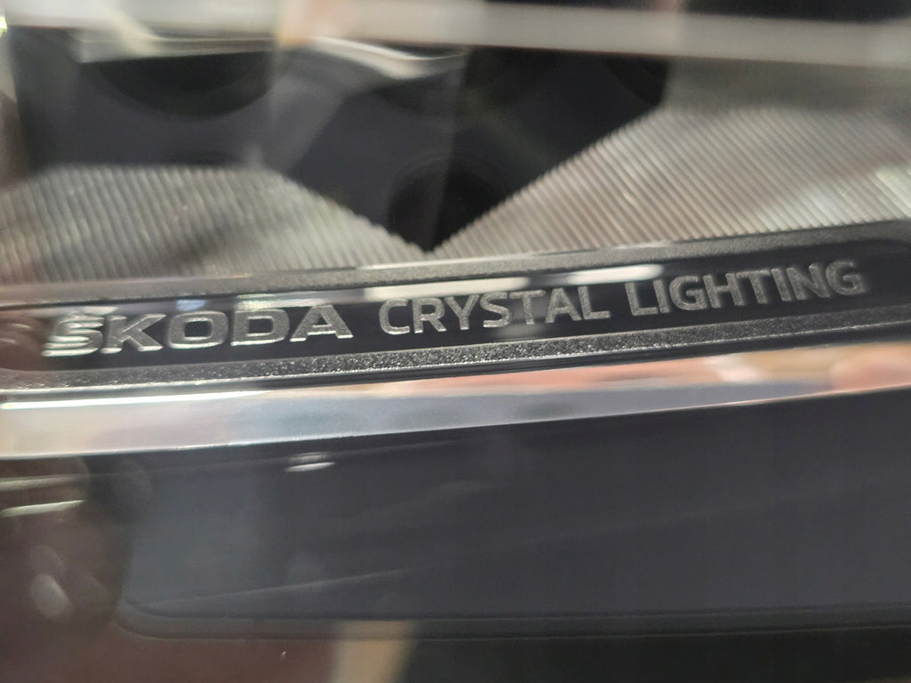 Frontscheinwerfer Skoda Kodiaq 566941036A Rechts Scheinwerfer Headlight SCH9316861256ke